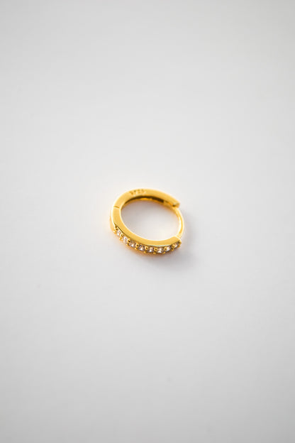 [gá.kus.] Hoop Earrings with Zirconias